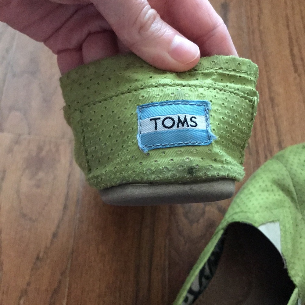 Lime Green Jersey Toms - Picture 11 of 13